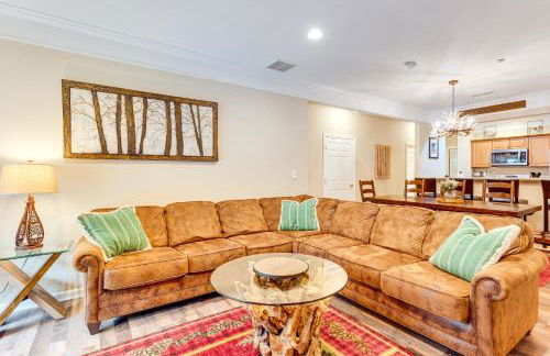 Relaxing Lincoln Condo with Fireplace and Shuttle - Foto 5