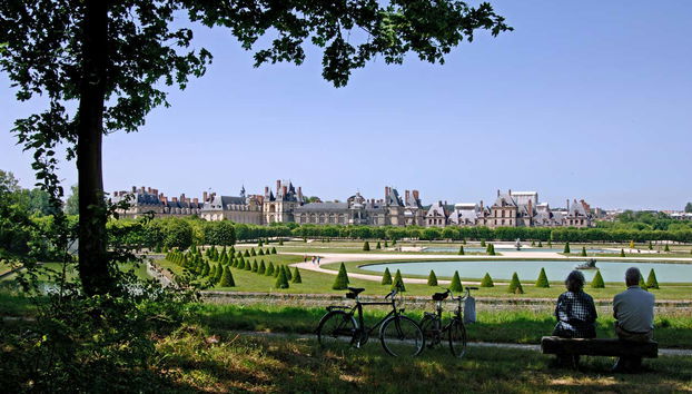 Stroll among the lovely grounds of Fontainebleau Palace