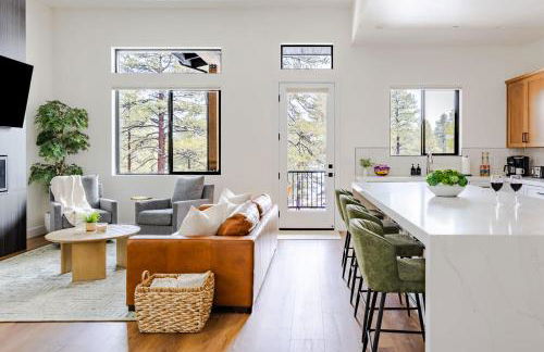 Home with Studio near Pine Canyon - Photo 2