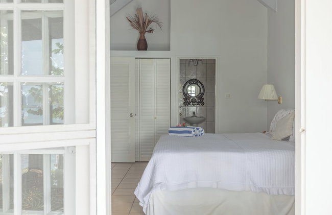 Fort Recovery Beachfront Villa & Suites Hotel - Photo 42