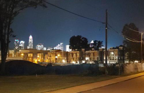 Suite 6, Sleep 3, Walk to Attractions in Uptown - Foto 17