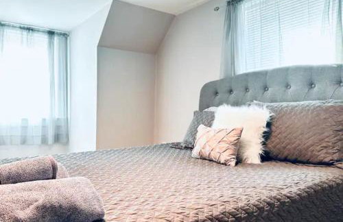 All Seasons Cottage - Game Room - Firepit By Zen Living Short Term Rental - Foto 35