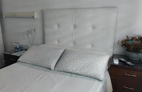 Habitaciones individuales en apartamento - Photo 9