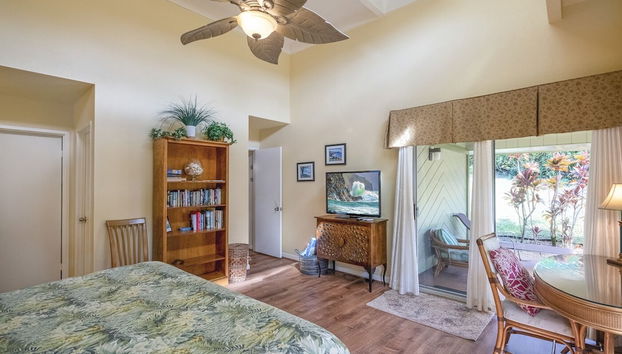 Puamana 25A - Photo 2, Room