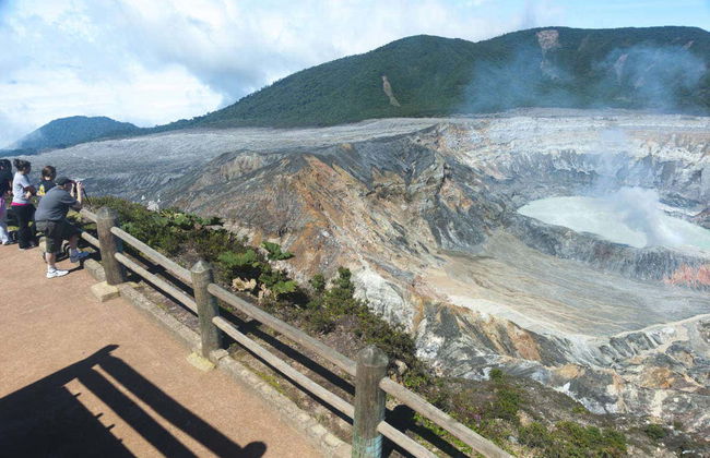 Poas Volcano National Park Day Trip - Foto 2