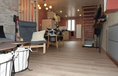 Charme et quiétude au cœur du Haut-Jura - Foto 12