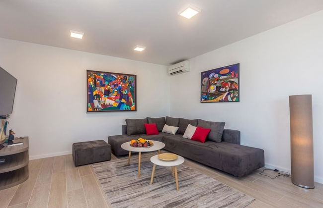 JAZZ at Rova Apartment Lun - Photo 10