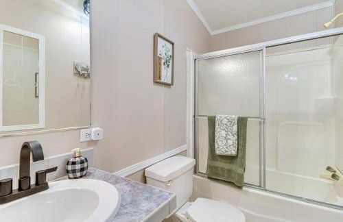 4 Mi to Norfork Lake Country Stay with Farm Views! - Foto 16