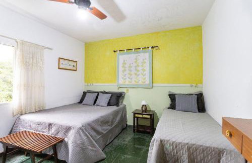 Piscina, jardim, área gourmet e vista arborizada - Foto 33