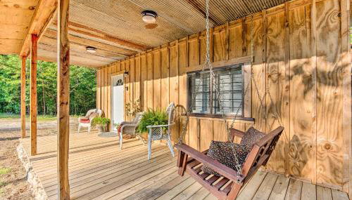 Updated Cabin with Porch, Mins to Cossatot River - Foto 2