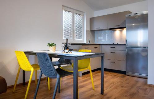 Apartments & Rooms Fam Ribarić - Photo 16