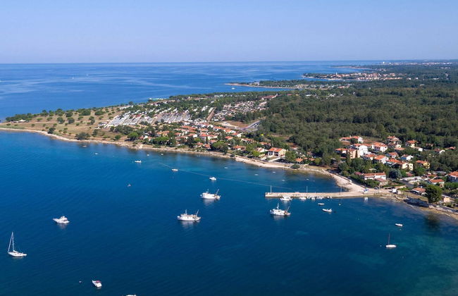 Villa in Novigrad With Pool & Rooftop Terrace - Foto 33