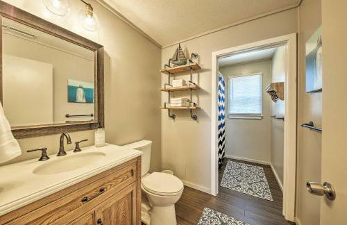 Cozy Cottage Less Than 2 Mi to Cape Hatteras Natl Shore! - Foto 14