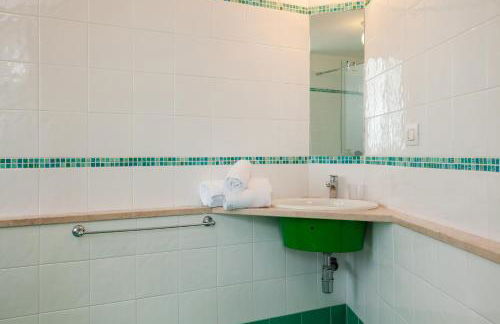 Bright Rooftop by Napoliapartments - Foto 56