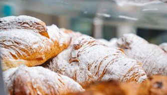 Monolago pool & view - Photo 2