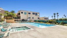 31 night required rental Waterfront penthouse 180 ocean view - Foto 2