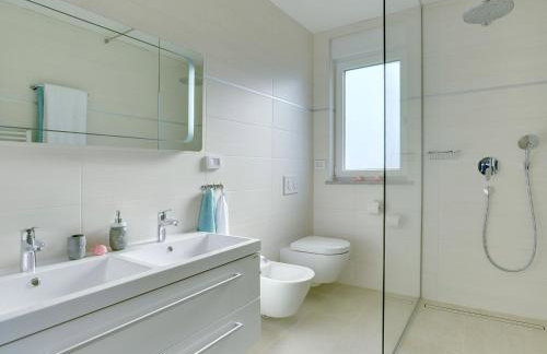 Villa in Peroj With Pool Near Barbariga Beach - Photo 75