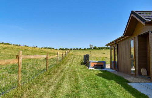 Whitey Top Country Lodge - Photo 15