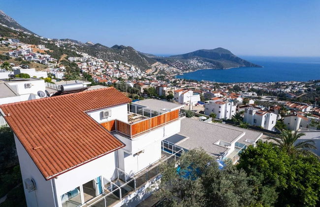 Villa Lumiere 3 Luxurious 5 bed Villa in Kiziltas Kalkan With sea Views - Photo 69