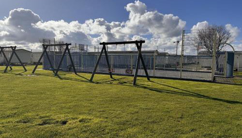 3 Bed Caravan - Sleeps 8 - Pet Friendly, Parking - Foto 3