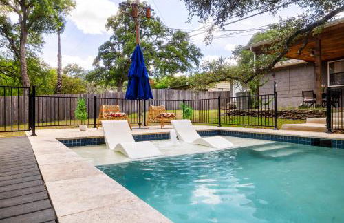 San Marcos 5BR Retreat with Pool Near TXST - Foto 33