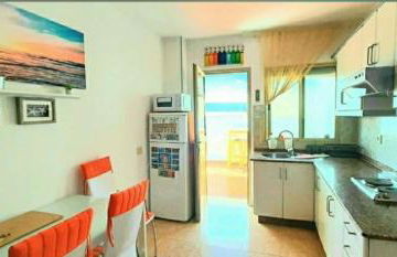 5 minutes close by Playa del Inglés-1&2BR aptm with view & private terrace for 2 persons - Foto 9