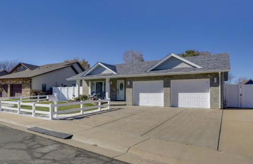 Private Pool and Yard Spacious Brighton Home! - Foto 45