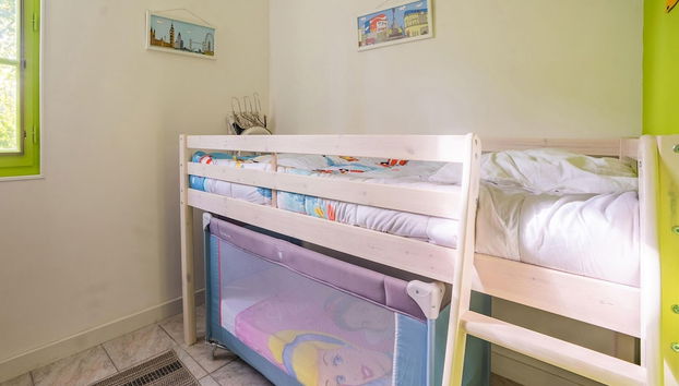 Tasteful Holiday Home in Marnac With Garden - Foto 4, Habitación