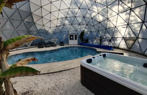 Mas du Versadou, dans un espace naturel protégé, piscine couverte chauffée toute l'année, Spa et salle de jeux - Foto 3