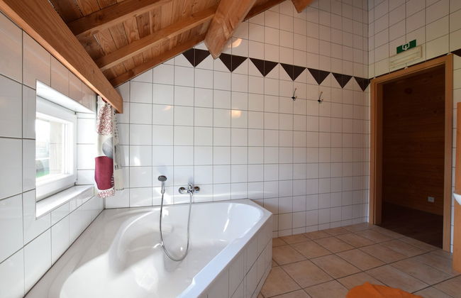 Holiday Home in Ardennes With Pool & Sauna - Foto 27