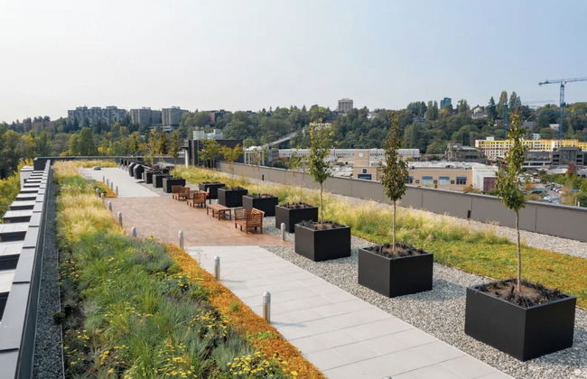 Modern Studio Steps to UW - Foto 28