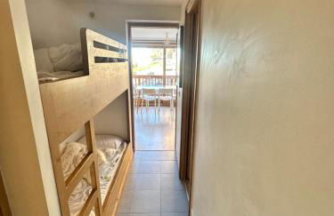 Méribel 2 pièces avec cabine, centre, proche commerce et pistes avec parking et wifi état neuf - Foto 18