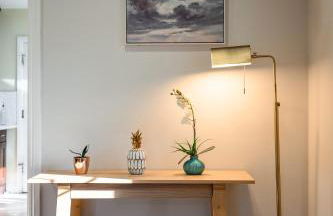 Luxury Estate with Sparkling Pool & Elegant Amenities - Foto 152