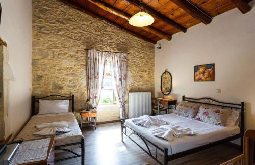 Allaria Villa Traditional Villa - Photo 8