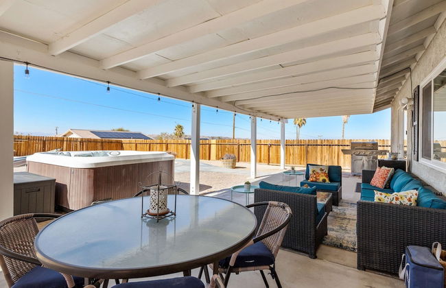 Desert Oasis Cozy Comfort Meets Outdoor Luxury - Foto 39