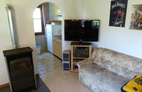 Ferienhaus mit Kamin , Terrasse und Aussensauna - Foto 16