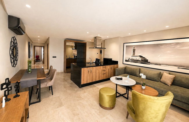 AS PREMIUM BY SOHO HOTELS - Photo 40