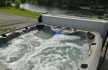 Riverside Retreat - Foto 19