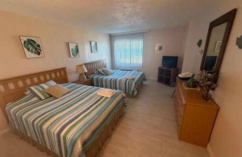 Oceanfront condo, ocean view and indoor pool - Foto 9