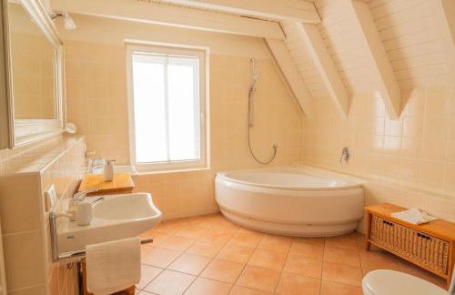 Reetdachhaus mit Schwimmteich in Krienke - Foto 24