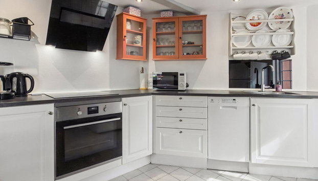 "Arnora" - 48km from the sea - Foto 4, Kitchen / Dining Room