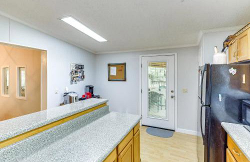 Pet-Friendly Sparta Retreat Porches and Fire Pit! - Foto 12