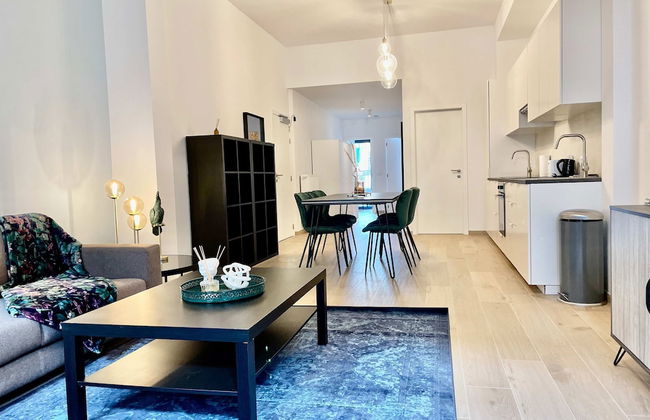 Luxury 2BR 2BA Near Fashion District by Oneluxstay - Foto 11