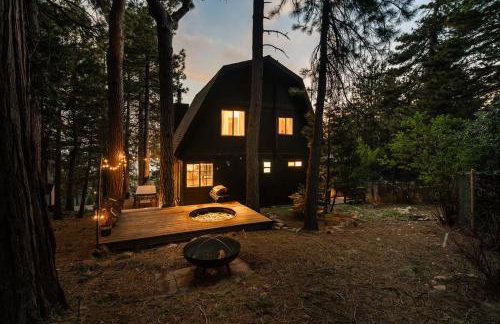 Rous Cabin Getaway Hot Tub - Foto 37