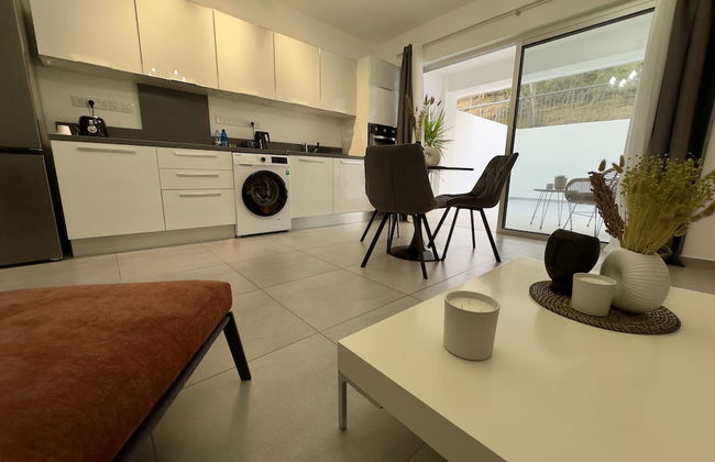 Welcome to Our Luxurious 1-bedroom Private Residence With a Special Patio - Foto 18