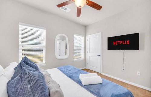 3BR Family Suite with Games & Pool - Foto 12