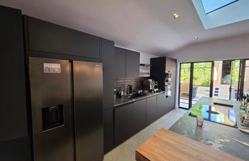 Modern 3BR Garden Home Leyton - Foto 11