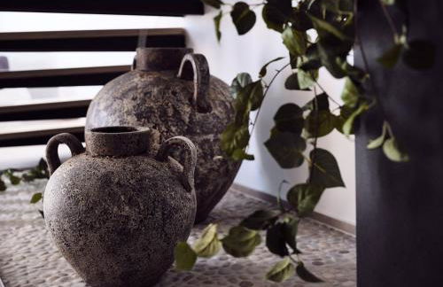 Estelle Villa, a Flamboyant Escape with Pool, By ThinkVilla - Foto 21