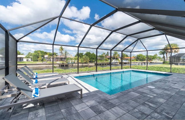 Villa Capri - Waterfront Retreat With Heated Pool - Foto 4