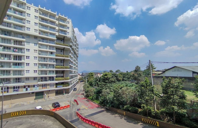 Chic 2Br Apartment Gateway Pasteur - Photo 33